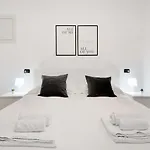 Casa Glicine Daire Domaso