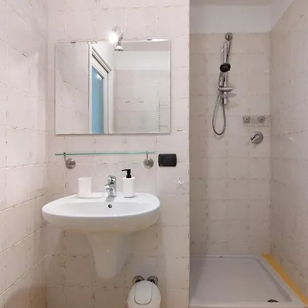 Casa Glicine * ドマーゾ